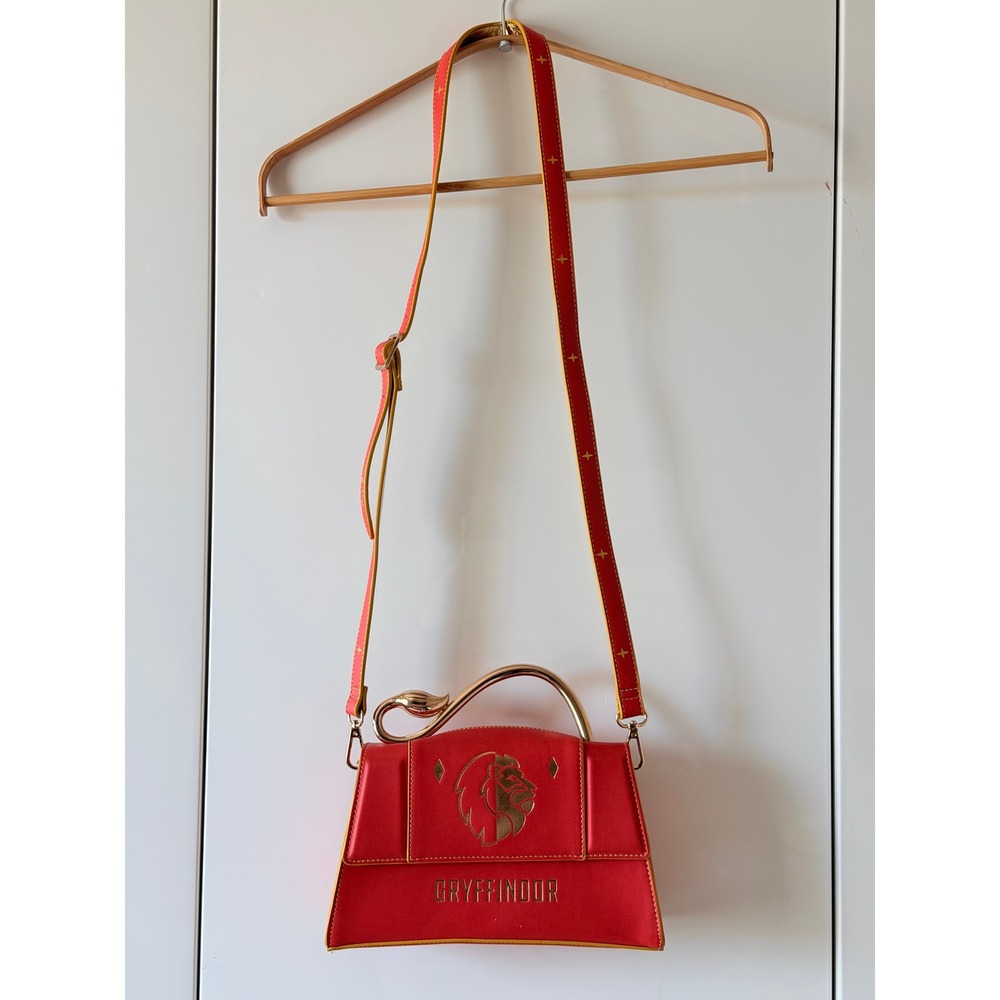 Fred Segal Red Gryffindor Mascot Flap Satchel NWT Harry Potter Licensed